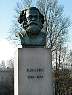 KarlMarxStatue.jpg